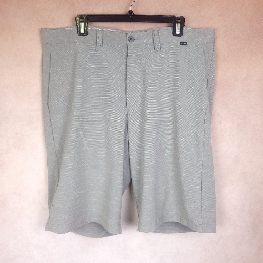 Travis Mathew Gray Shorts Size 38